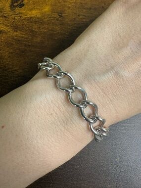 Vintage Silver Tone Chain Link Bracelet
